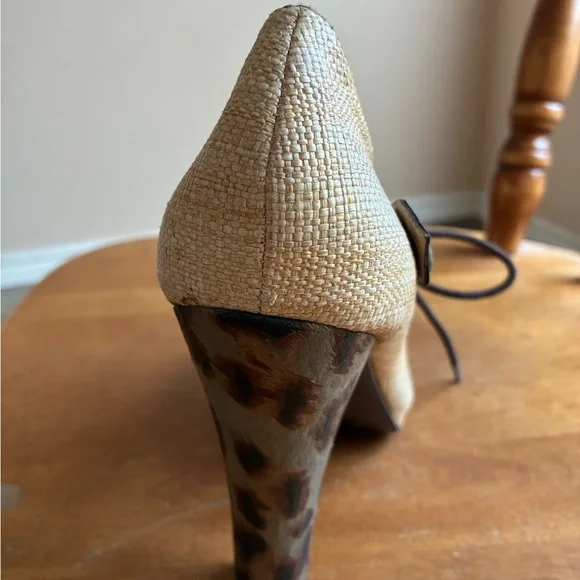 Naughty Monkey Size 8 Beige/Brown/Green Woven Peep-Toe Lace-Up Heels - Picture 4 of 8